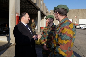 Visite aux militaires de la base de Marche-en-Famenne